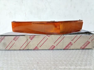 TOYOTA LITEACE TOWNACE KM36 FRONT TURN SIGNAL LAMP (LH) 81521-95709 NOS - Picture 1 of 9