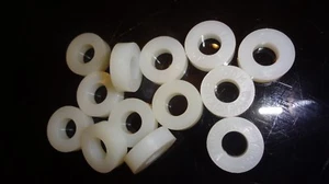 Noel Distanzstücke für Schwellerverkleidung 3 Stck passend für Porsche 911 74-89 - Bild 1 von 1