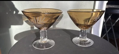 Juego de 2 cristalería Martini soplada a mano grabada verde Michael Weems - ámbar Foto 1 de 2