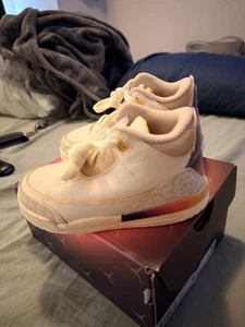 J Balvin Jordan 3 Gr. 9c - Bild 1 von 2