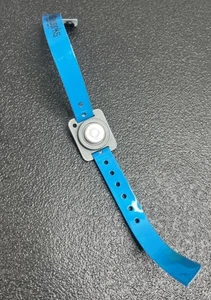 RealityWorks RealCare Baby Think It Over G6 Student Benutzer ID Schlüssel Armband - Bild 1 von 4