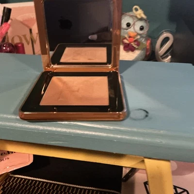 HAUS LABS BY LADY GAGA Power Sculpt Velvet Bronzer – Medium Level 8 – 0.42 oz - Image 1 of 3