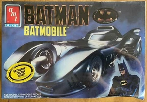 AMT/ERTL Batman Batmobile - 1/25 Scale - Vintage 1989 Kit - Michael Keaton - Picture 1 of 4