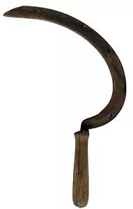 ANTIGUA HERRAMIENTA DE MANO DE GRANJA GUADAÑA HOZ MANGO MADERA MACIZA PRIMITIVA 17 1/2" - Imagen 1 de 6