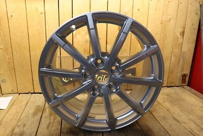 VW Alufelge 18 Zoll  Nr. 8V0601025 AL  Audi A3 / S3 - Bild 1 von 3