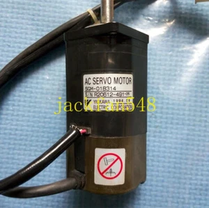 1PC 01B314 AC SERVO MOTOR SGM01B314 New In Box Expedited Shipping #F9 - Picture 1 of 3