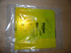 John Deere T157796 Shim - Picture 1 of 2