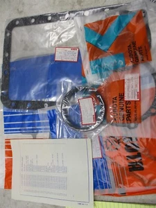 07916-29850 GENUINE OEM KUBOTA LOWER GASKET KIT - Picture 1 of 2