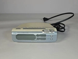 Sony ICF-C273 LIV vintage Dream Machine dual alarm clock radio AM/FM yellow - Picture 1 of 6