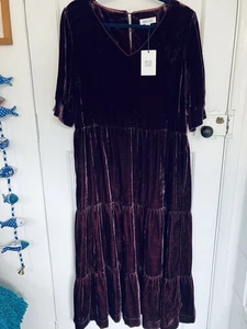 White Stuff Dress Size 16 NWT. A Beautiful Crushed Velvet Dark Red Colour! - Picture 1 of 13