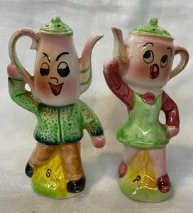 Vintage Japan Anthropomorphic Mr Coffee Pot & Mrs Teapot Salt & Pepper Shakers - Picture 1 of 6