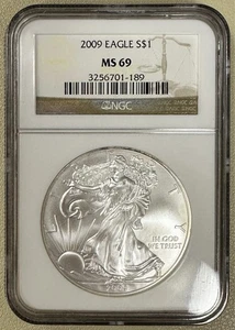 Moneda de 1 dólar American Silver Eagle 2009 NGC MS69 1 OZ .999 plata fina sin circular - Imagen 1 de 2
