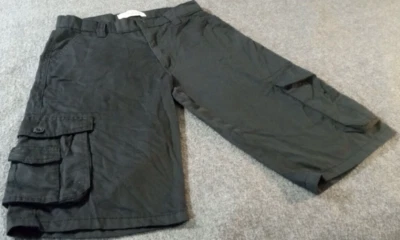 T272 CHAMS SIZE 18 BLACK BOYS YOUTH CARGO STYLE KID 6 POCKET SHORTS BOTTOMS - Image 1 of 4