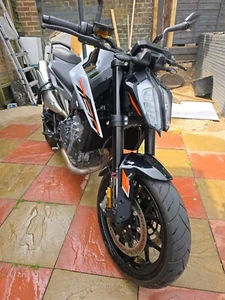 KTM Duke 790 74REG Low Miles - Picture 1 of 8