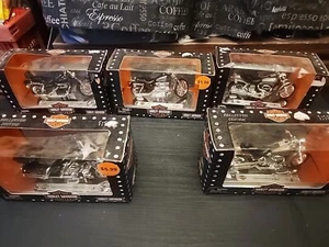 Lot Of 5 Maisto Harley Davidson MotorCycles Wide Glide Fat Boy Electra Sportster - Picture 1 of 11