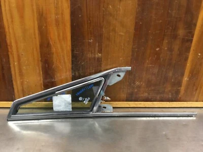 Alfa Romeo Spider • Original Left Side Vent Window. For Parts. KAR865 - Image 1 of 4