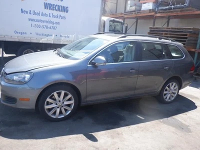 Módulo de control electrónico ECM del motor 2,0 L diésel compatible con 11-14 JETTA 30446119 Foto 1 de 4