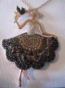 COLGANTE BAILARINA Y CADENA DE ESLABONES 29" EN PLATA .925 CHAPADO EN ORO AMARILLO Y CIRCONITAS - Imagen 1 de 4