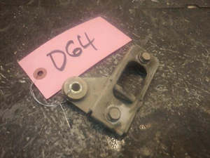 2000 HONDA TRX 300 EX SEAT LATCH CATCH D64 - Bild 1 von 2
