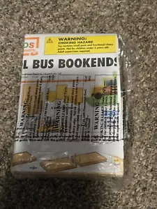 Kit de madera para sujetalibros de autobús escolar Home Depot taller para niños - NUEVO - Imagen 1 de 2