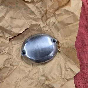 30370-329-000 NOS Honda Points Cover 75-76 XL250, TL250, 78-77 XL350 - Picture 1 of 3