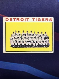 Tarjeta del equipo 1964 Topps Detroit Tigers #67 béisbol Al Kaline - Imagen 1 de 2