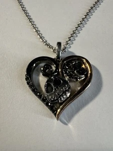 Disney Diamond Heart Pendant Two Tone 10K Gold + 925 Nightmare Before Christmas - Picture 1 of 18