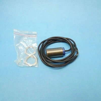Sensor de proximidad capacitivo Schneider XT1M30FA262 30 mm 2 cables CA NO 24-240VAC  Foto 1 de 3