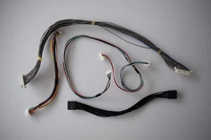 Hitachi 50HK6100UD 4x Inter Panel Connecting Leads - Picture 1 of 5