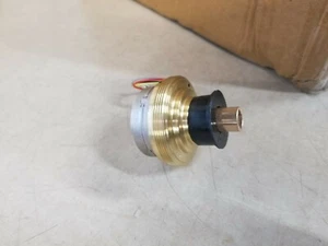 Parker Hannifin Gear Motor C42M100A11-S7 (4180-001) - Picture 1 of 4