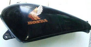 HONDA VF750 CUSTOM ANNI 80 SERBATOIO CARBURANTE USATO - Picture 1 of 4