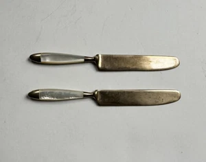 2 Vintage Small Gold-tone Butter Knives Caviar Mother of Pearl Handles 4.75” - Picture 1 of 6