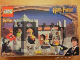 LEGO Harry Potter and the Sorcerers Stone building toy. 163 pcs. #4705 UNOPENED