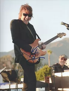 *RICHIE SAMBORA*SIGNED*AUTOGRAPHED*8.5"X11"*PHOTO*BON JOVI*COA* - Picture 1 of 2