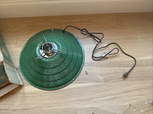 VINTAGE GRANAT DREHBARER MUSIKALISCHER CHRISTBAUMHALTER/STÄNDER SCHÖN - Bild 1 von 3