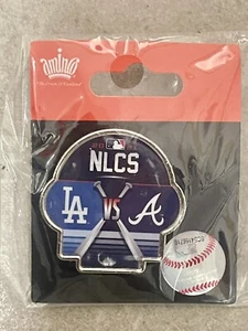 2021 NLCS Atlanta Braves vs. Los Angeles Dodgers Dueling Lapel Pin - Picture 1 of 1