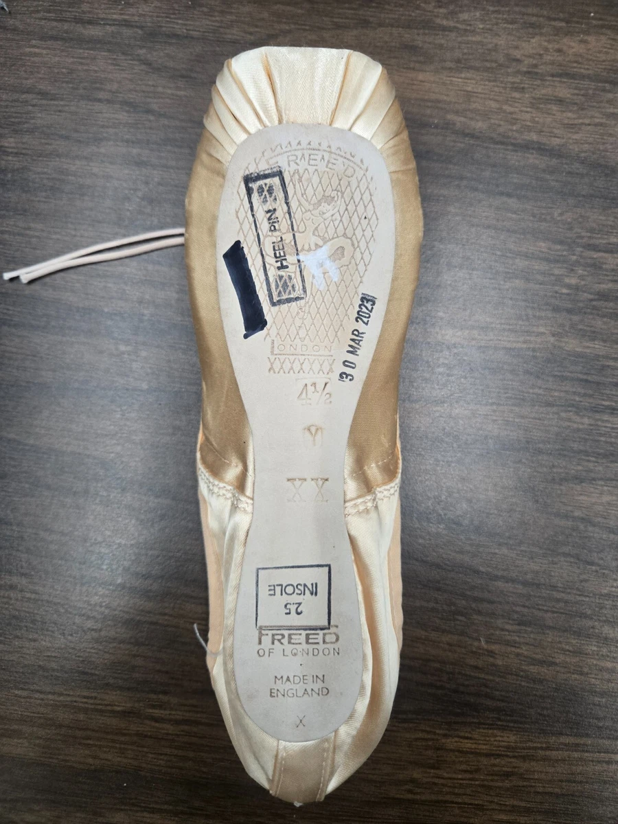 FREED OF LONDON トゥシューズ 4.5 X 十 ⑤ FREED OF LONDON トゥ