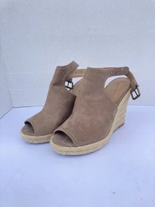 UNIVERSAL THREAD MALA OFFENE SPITZE KUNSTWILDLEDER KEILABSATZ SANDALE BEIGE Damengröße 6 1/2 - Bild 1 von 18