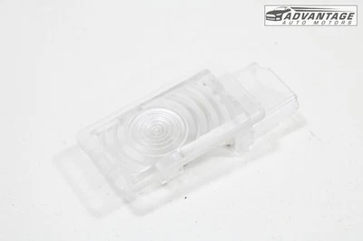 Chevrolet Trax 2015-2025 maletero lado izquierdo cuarto luz cortesía lámpara OEM Foto 1 de 4