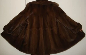 Stylish Mahogany Mink Fur Jacket Size 12-14 EXCELLENT CONDITION Free Shipping - Picture 1 of 6