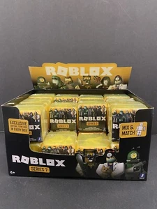1 Figura Caja Ciega Colección Celebridades Amarillas Roblox Serie 7 Sellada Código del Artículo - Imagen 1 de 6