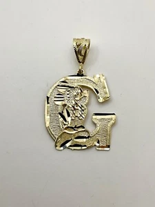Vintage Disney Mickey Mouse 10k Yellow Gold Solid Gold Letter G pendant - Picture 1 of 2