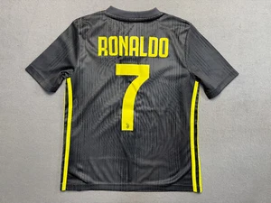 Cristiano Ronaldo #7 adidas Juventus away jersey 2018 2019 boys size S gray - Picture 1 of 19
