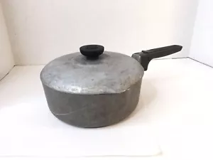 Vintage Heavy Duty Magnalite GHC USA 2 qt. Pot With Lid - Picture 1 of 7