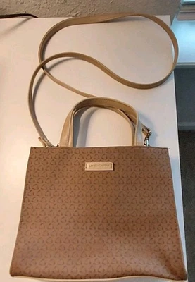 Bandolera pequeña de vinilo marrón tostado Liz Claiborne bolso de mano triángulos Foto 1 de 4