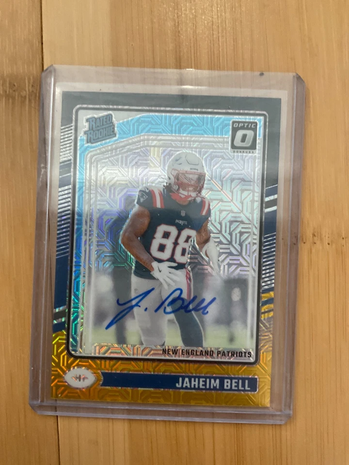 JAHEIM BELL 2024 PANINI OPTIC BLUE/GOLD /60 RATED ROOKIE AUTO PATRIOTS - Image 1 of 1