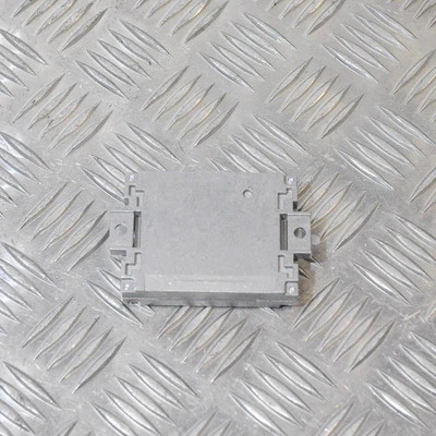 AUDI A6 4G2, C7, 4GC 2011 Antenna Amplifier 4H0035456 - Image 1 of 4