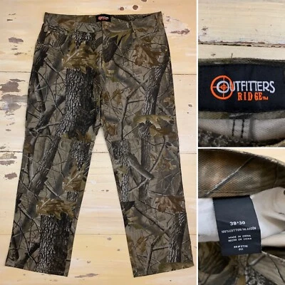 OUTFITTERS RIDGE - NEW Realtree Hardwoods Camo Hunting Jeans Pants, Mens 38 x 30 - Image 1 of 4