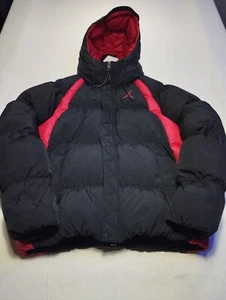 Nike Air Jordan Essentials Puffer Jacket Black , M ,BNWT - Picture 1 of 7