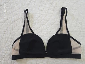 Victoria’s Secret Luxe Bralette Unlined Mesh Plunge Bra Women's SZ/M - Picture 1 of 5